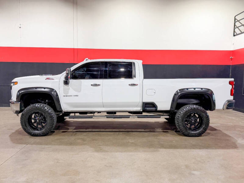 chevrolet silverado 3500hd 2022 1GC4YUEY6NF277630 image chevrolet silverado 3500hd 2022 1GC4YUEY6NF277630 image